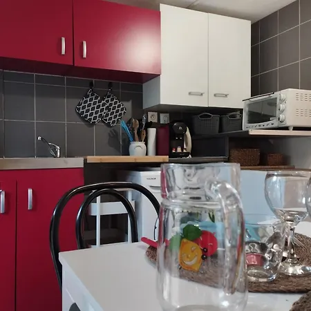 Le St Proche Bugey & Lyon Apartment *
