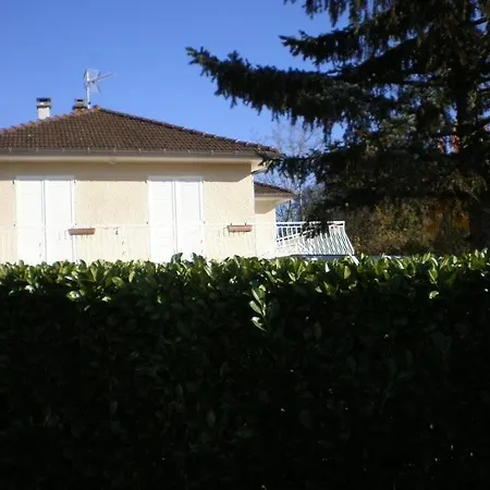 Le St Proche Bugey & Lyon Apartment Saint-Romain-de-Jalionas